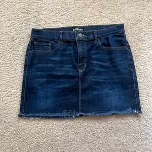 Express denim skirt